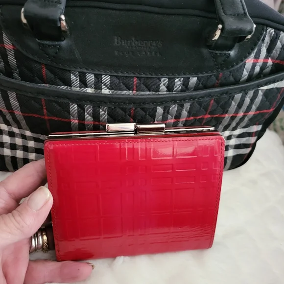 Burberry bag &Wallet Set - Picture 12 of 12
